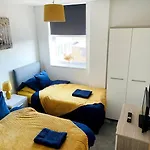 #513 2 Bedroom Apartment Sleeps 6