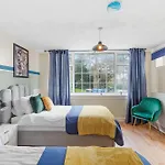 Stylish Derbyshire Abode - Games Room - Sleeps 12