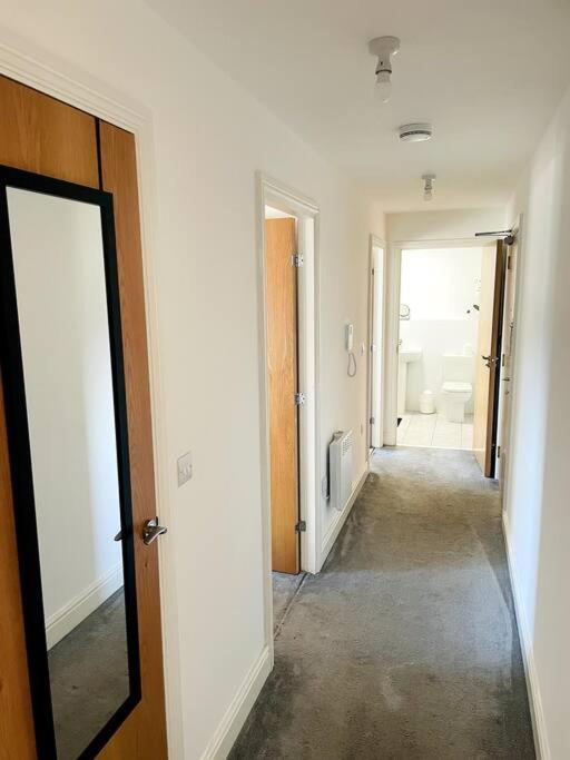 #513 2 Bedroom Sleeps 6 Apartment *