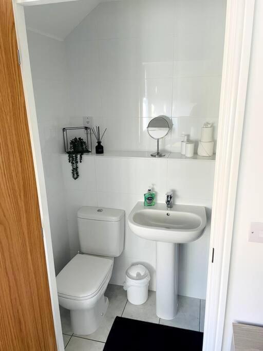 Apartment #513 2 Bedroom Sleeps 6