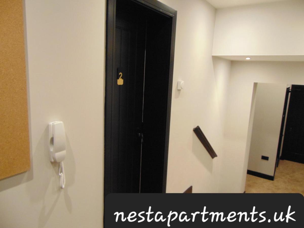Close To Royal Hospital With Free Parking On-site Apartment *