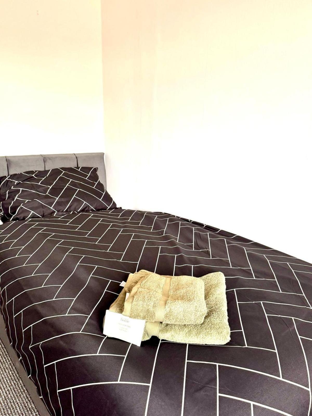 Holiday home Kingsize 4-bedrooms House *