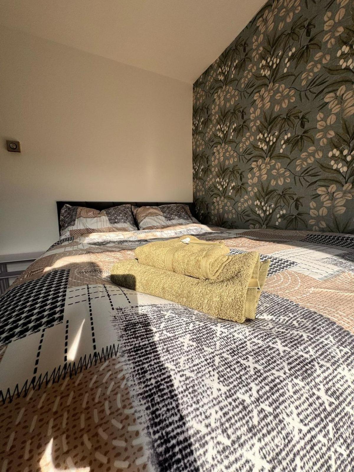 Kingsize 4-bedrooms House * Derby