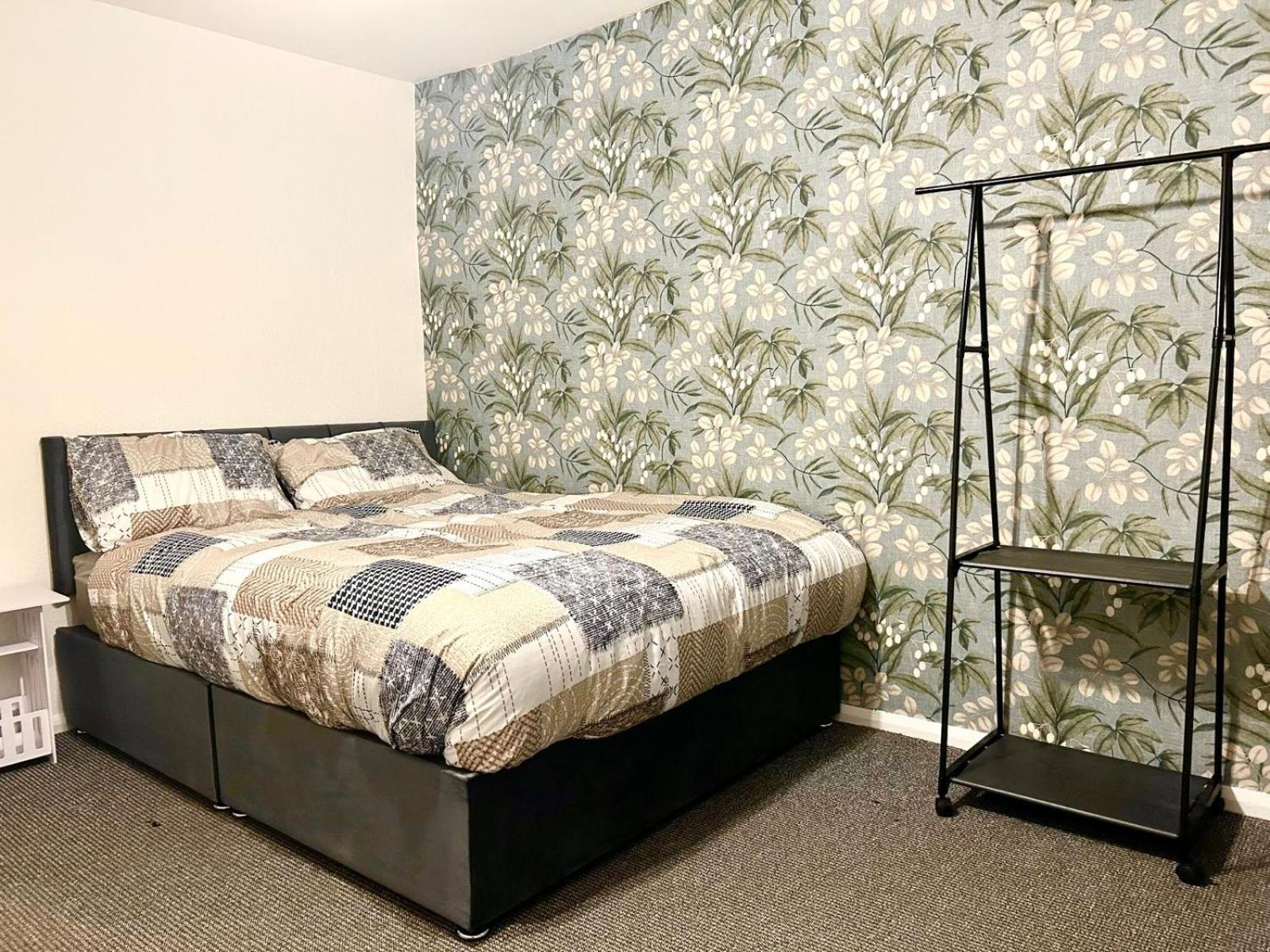 Holiday home Kingsize 4-bedrooms House *