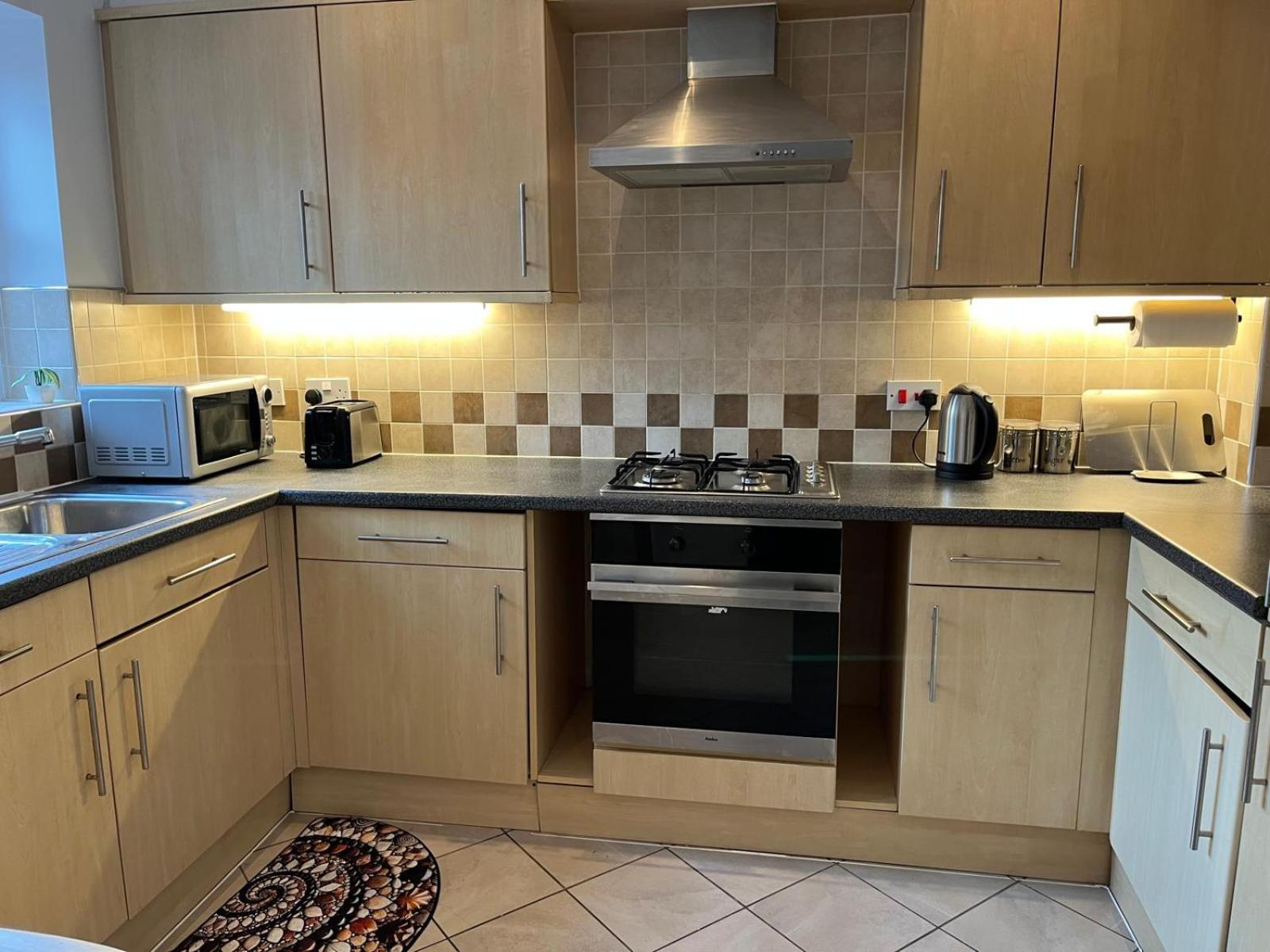 Tardis Townhouse - Spacious And Comfortable Apartment Derby