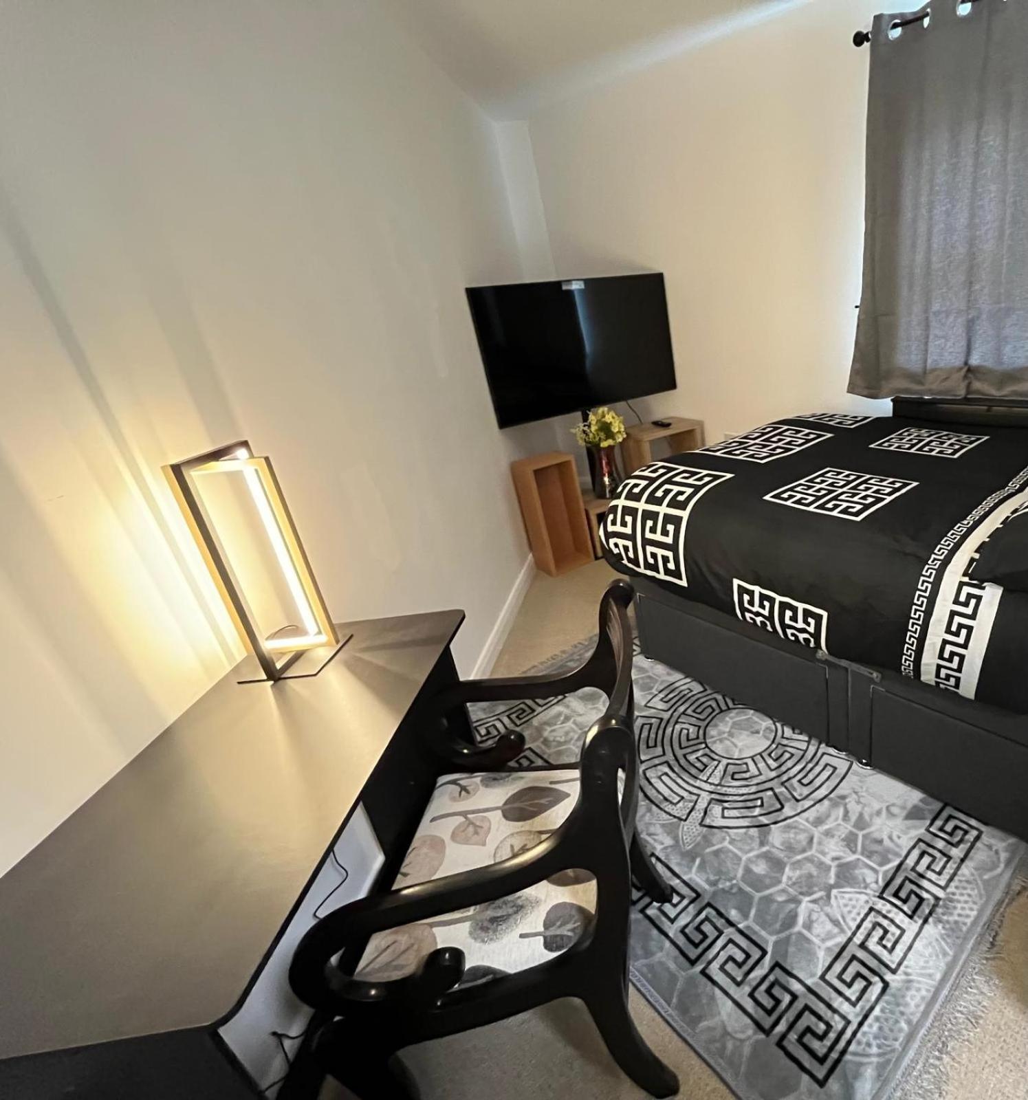 Tardis Townhouse - Spacious And Comfortable * Derby