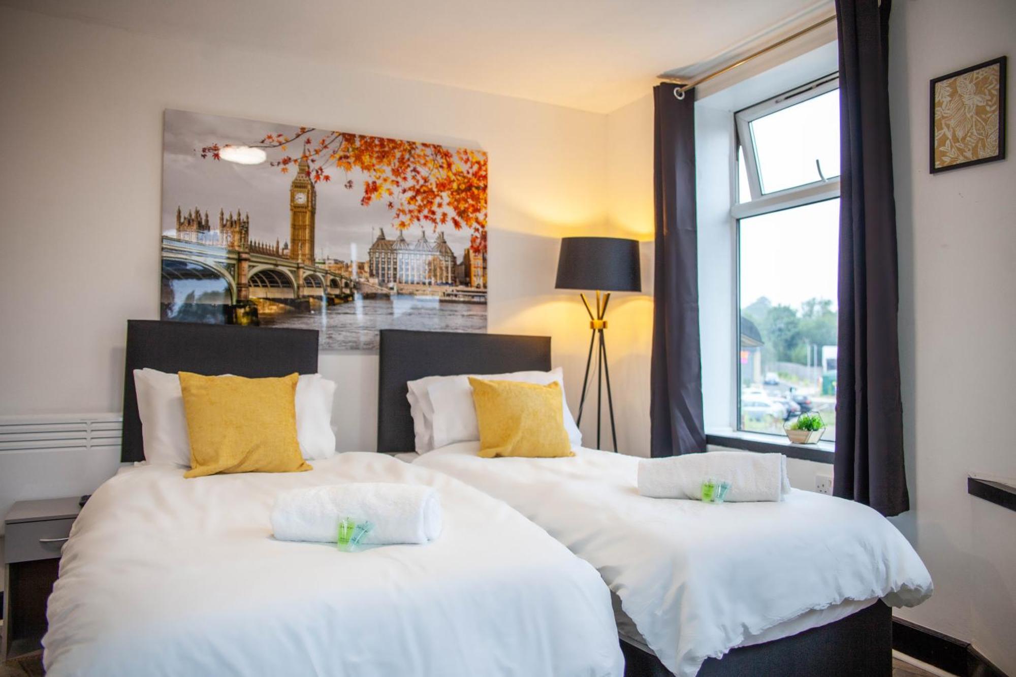Spacious One Bedroom Apartment In Central Derby By Eason Stays Ideal For Weekend Getaways & Business Travellers * Derby