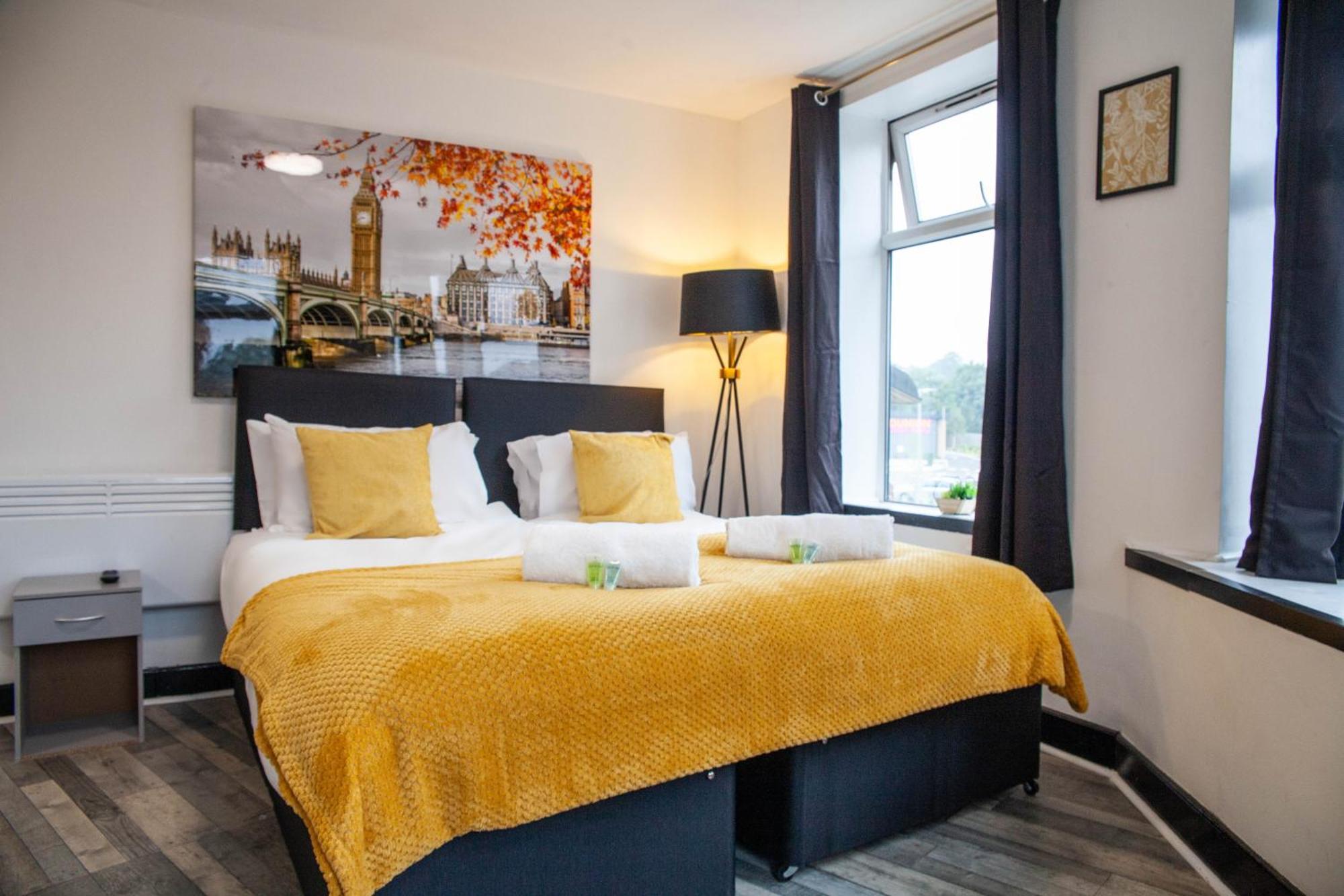 Spacious One Bedroom Apartment In Central Derby By Eason Stays Ideal For Weekend Getaways & Business Travellers Apartment Derby