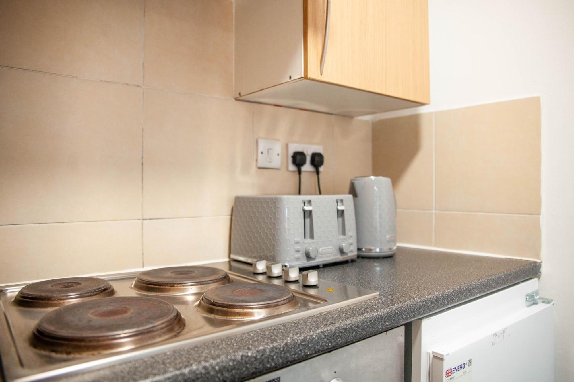 Apartment Spacious One Bedroom Apartment In Central Derby By Eason Stays Ideal For Weekend Getaways & Business Travellers