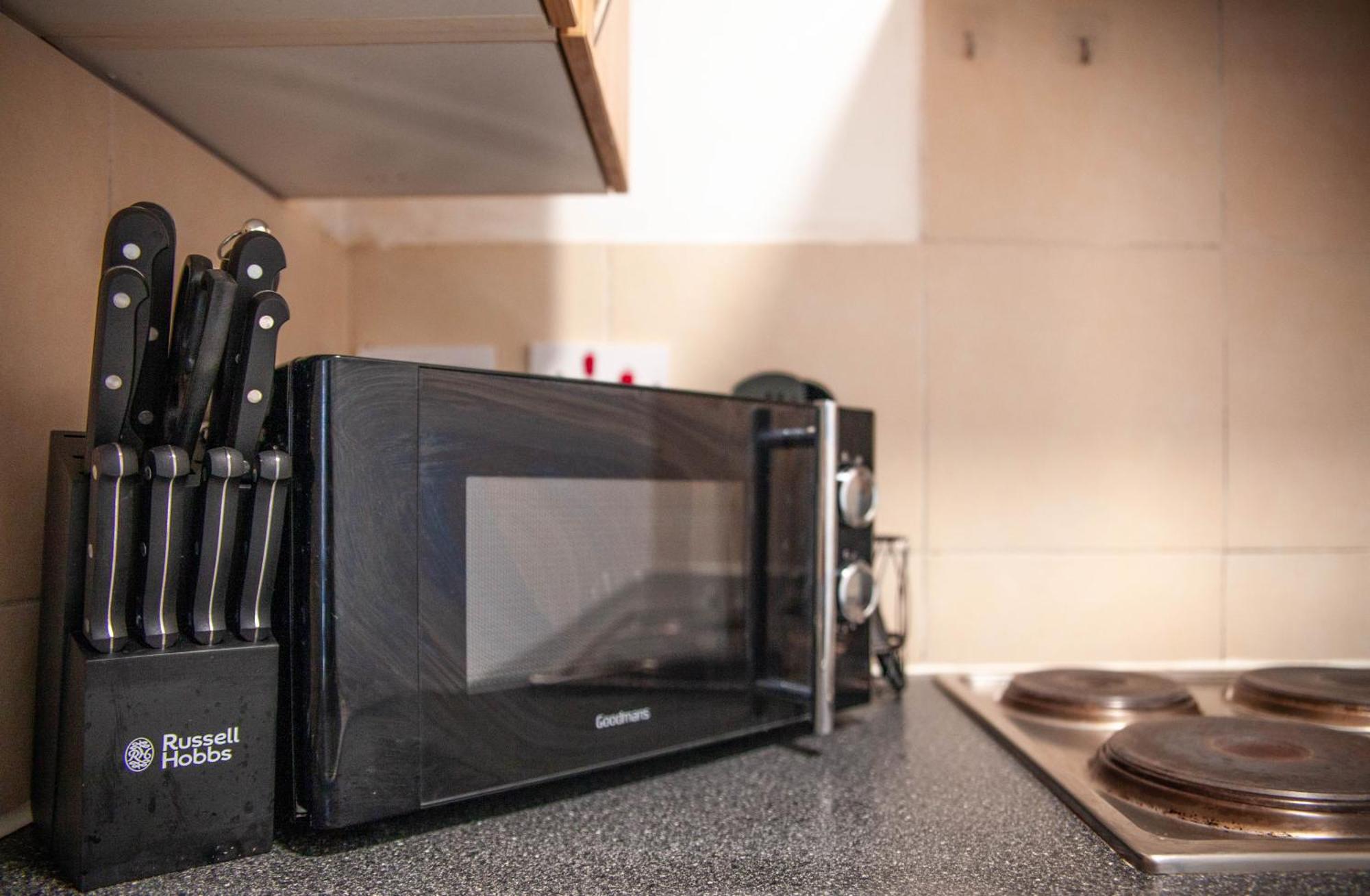 Spacious One Bedroom Apartment In Central Derby By Eason Stays Ideal For Weekend Getaways & Business Travellers * Derby