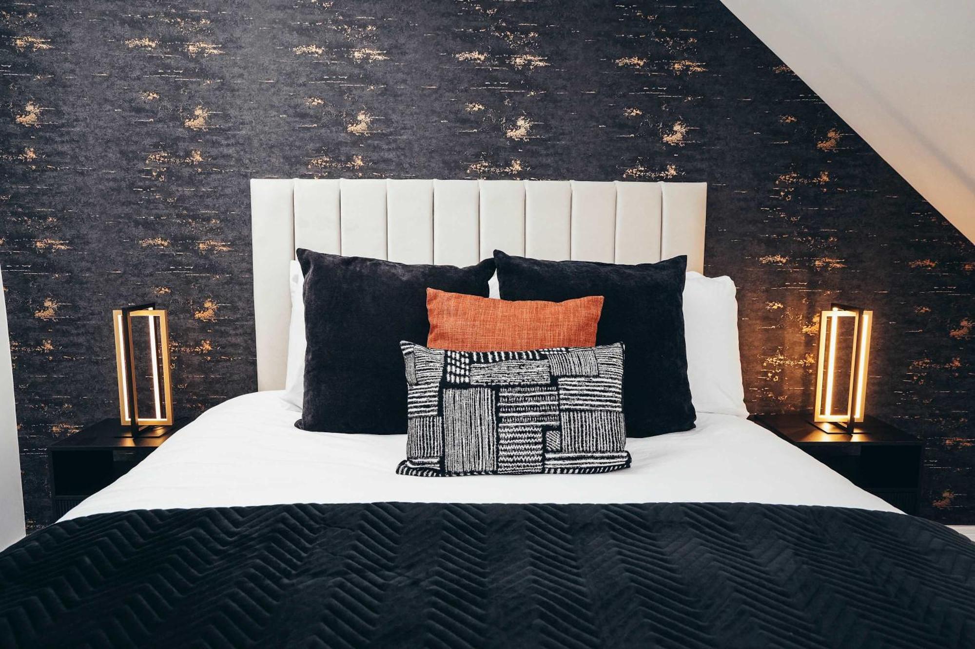 Apartment Hen & Chickens Luxury Apartments, Free Parking, By Derbnb *