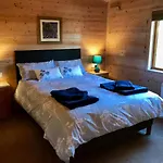 Ned\'S Lodge