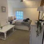 Mill View Mews - Abbey Stays