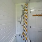 Langdale House 5 Bedroom 7 Beds 3 Bathrooms