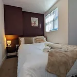 Prime Location 5 Bed Ensuite 6 Bathrooms In Derby City Centre