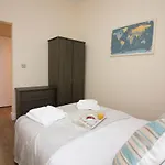 Diamond - St. James Chambers, Apartment 7