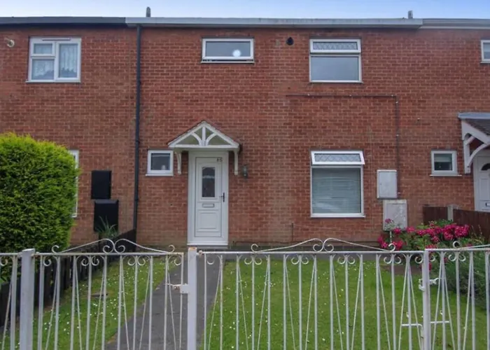 Kingsize 4-Bedrooms House Derby