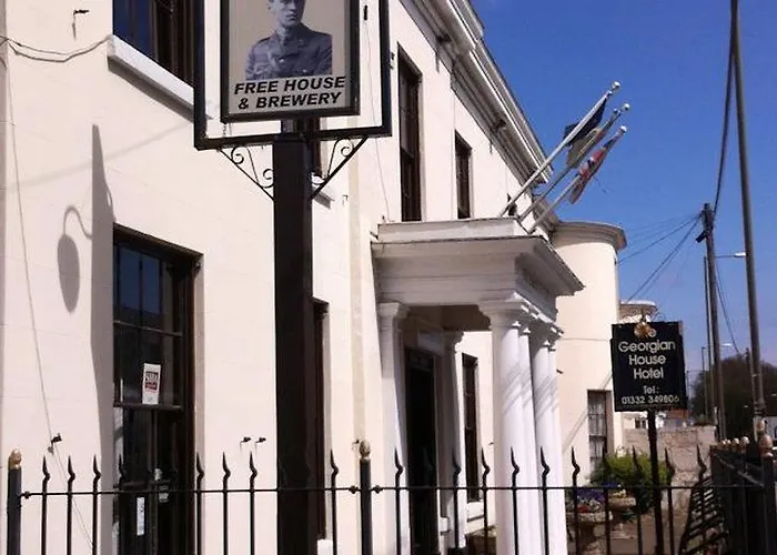 Georgian House Hotel