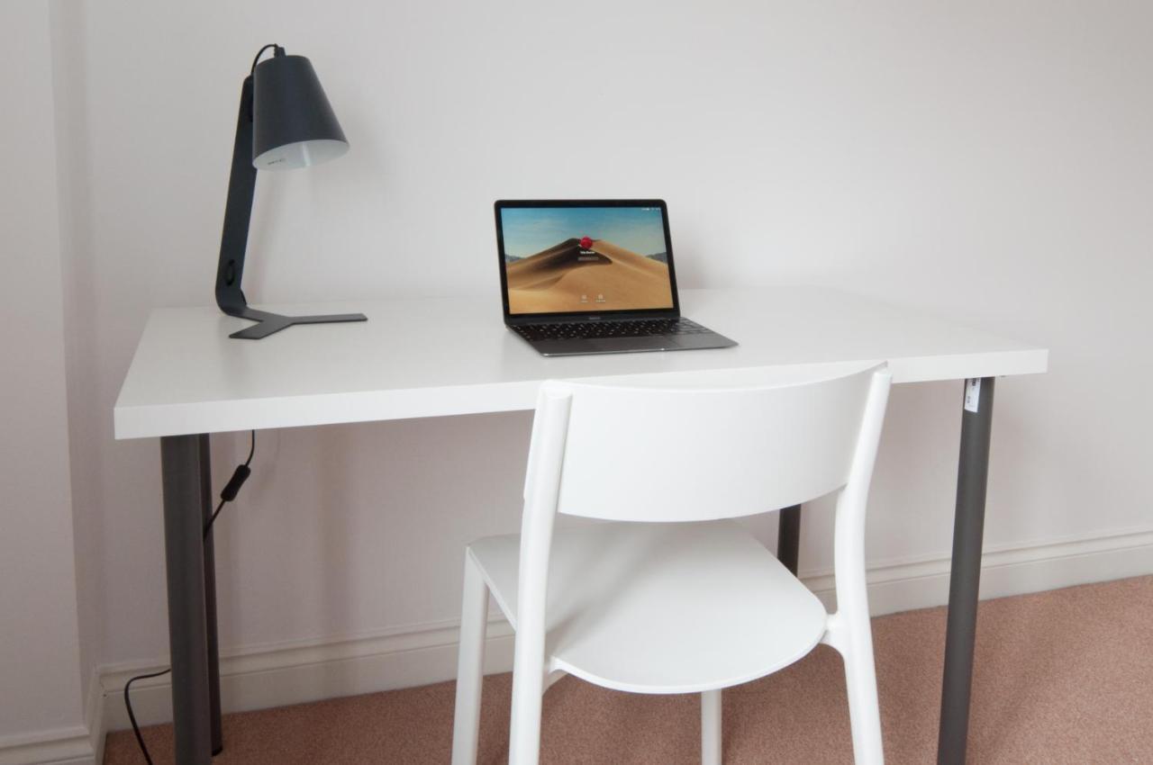 Newly Furnished Aztec House Holiday home Derby