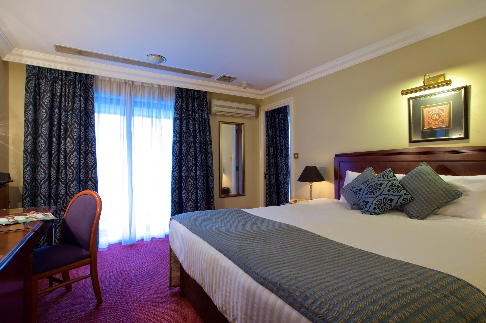 Mickleover Hotel, Bw Signature Collection 4*