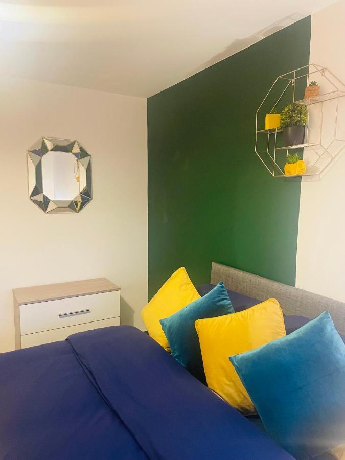 #0207 Two Bedroom Serviced Derby