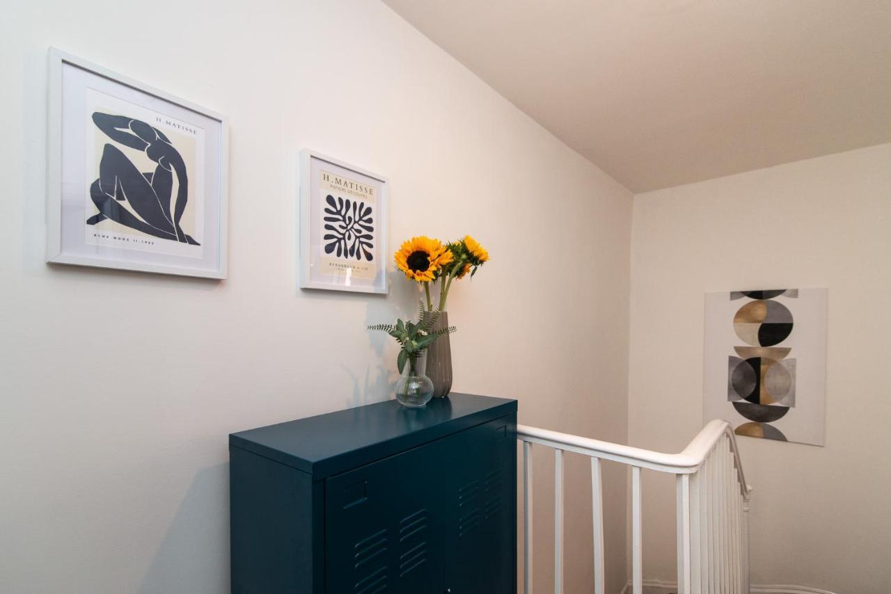 Railway With Garden & Parking In Heart Holiday home Derby