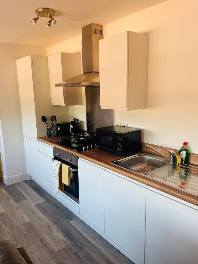 Apartamento #0406 Lovely 2 Bedroom Serviced - Free Parking