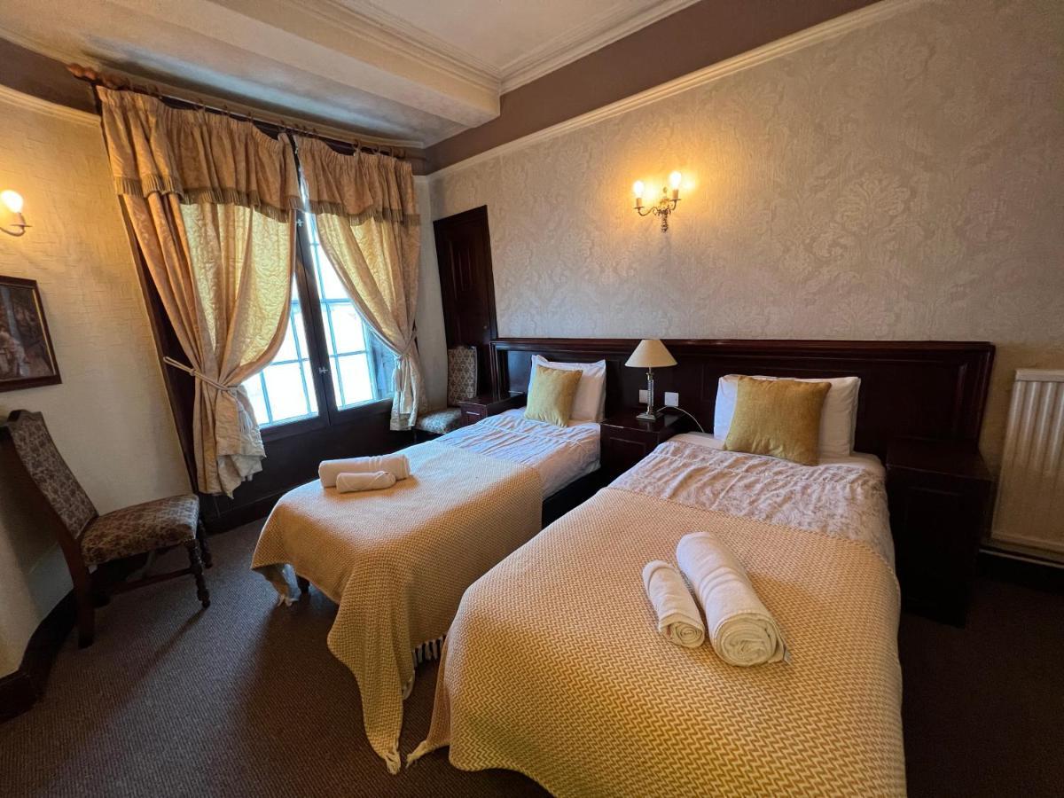 Georgian House Hotel 3*