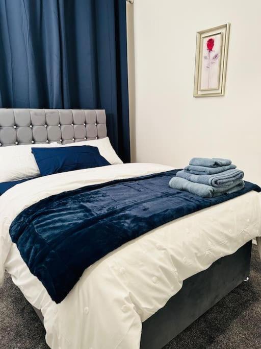 Bespoke 2 Bedroom Apartment