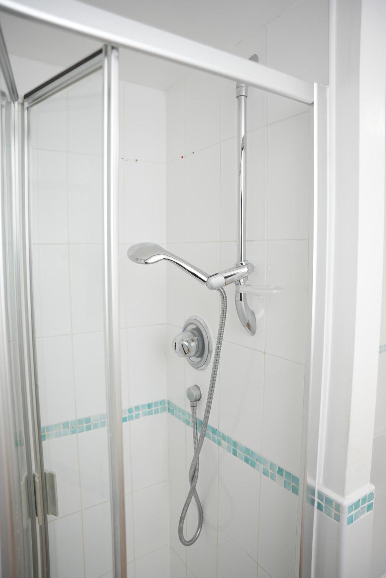 Stylish Pride Park - Free Wifi, Parking Apartment Derby