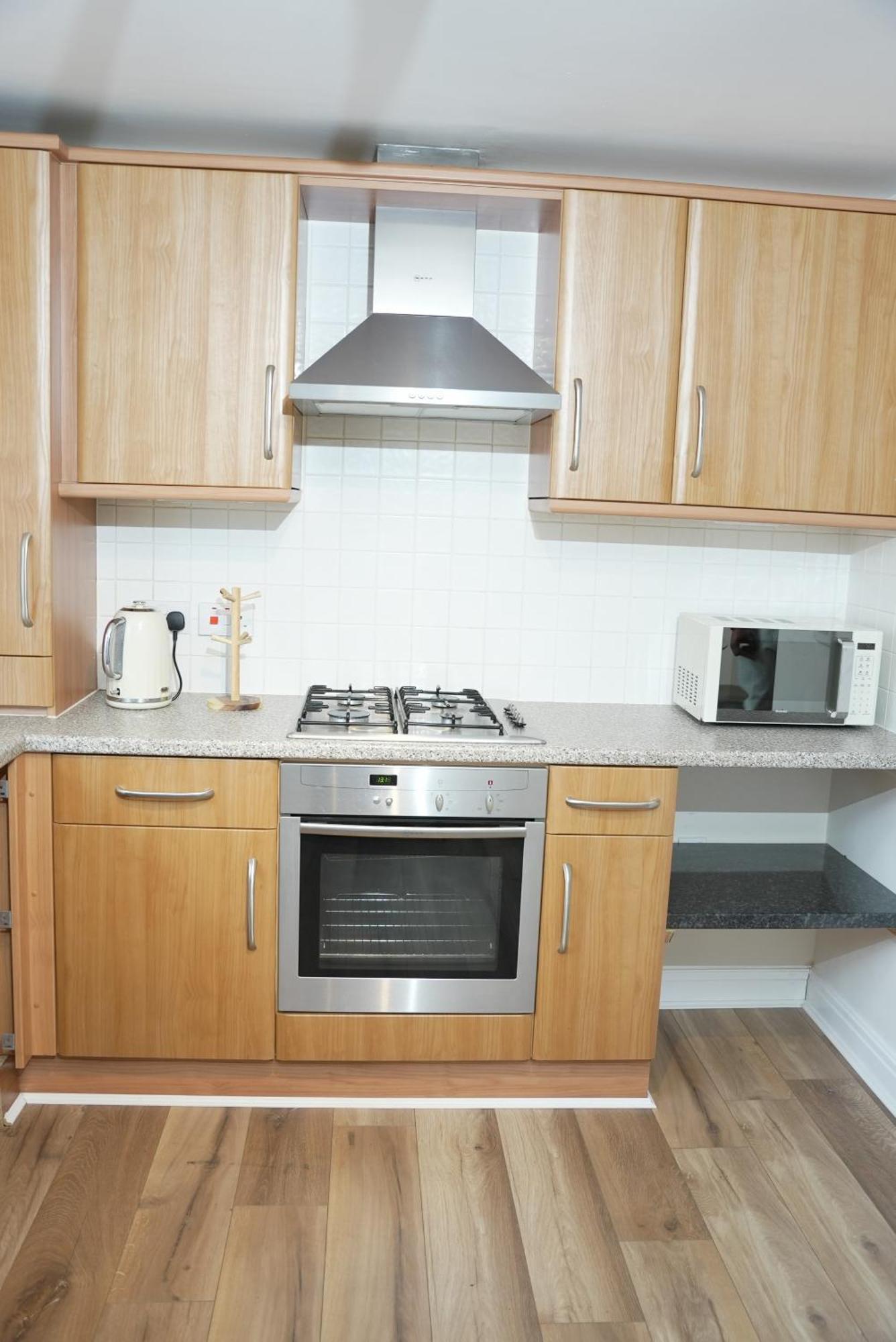 Stylish Pride Park - Free Wifi, Parking Apartment *