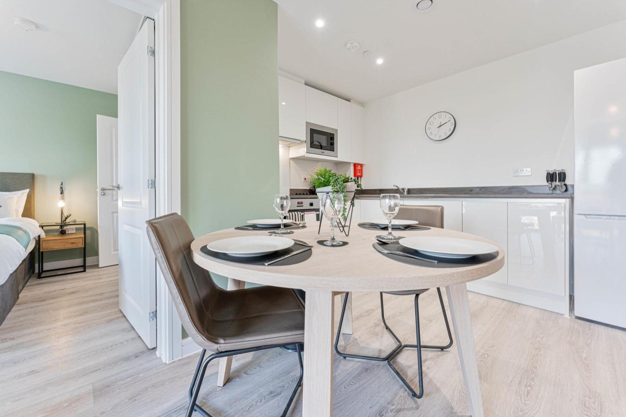 Stayzeni, Hardwick House Lovely 2 Bed Flat Apartamento Derby