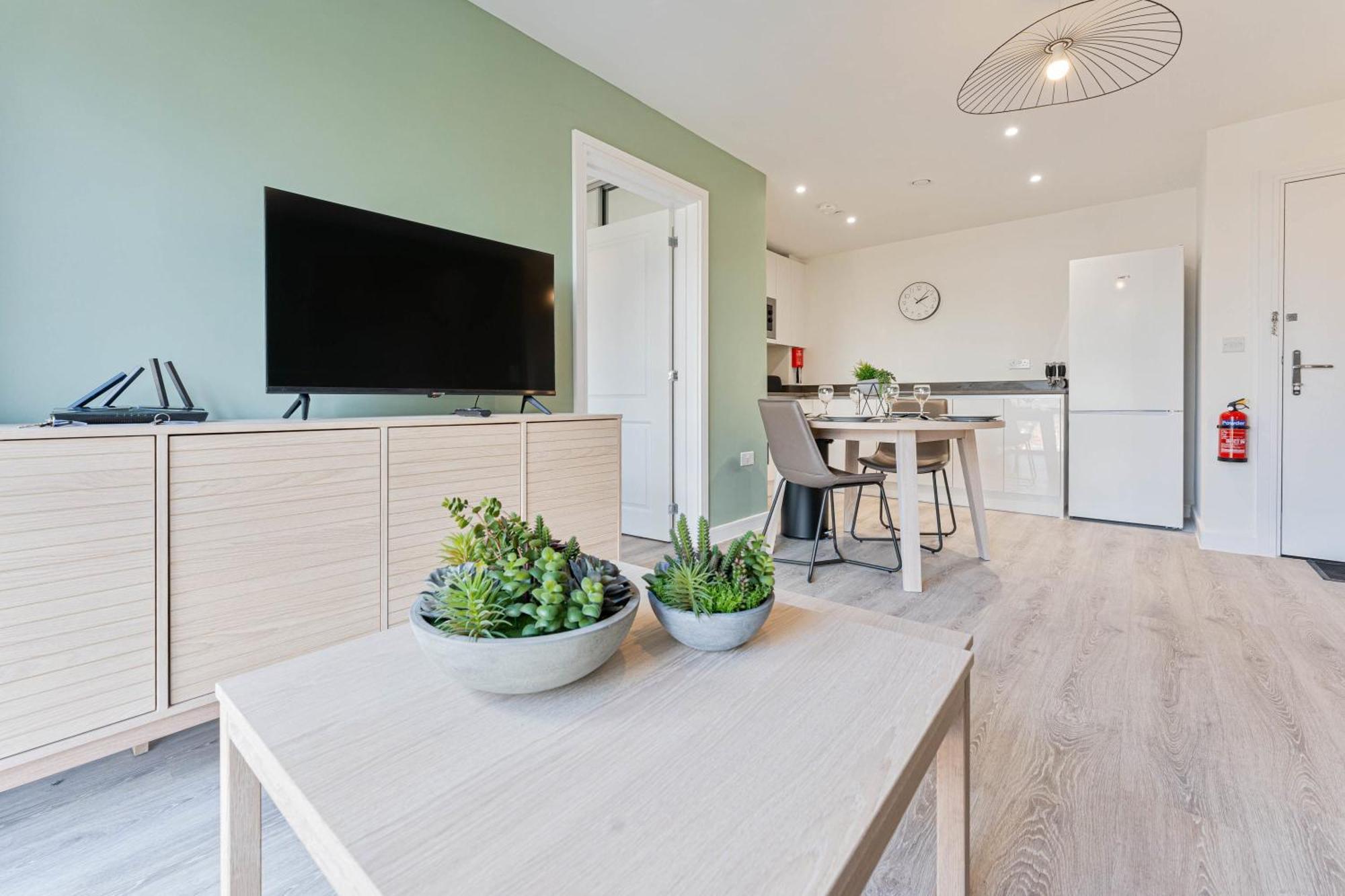 Stayzeni, Hardwick House Lovely 2 Bed Flat Apartamento Derby
