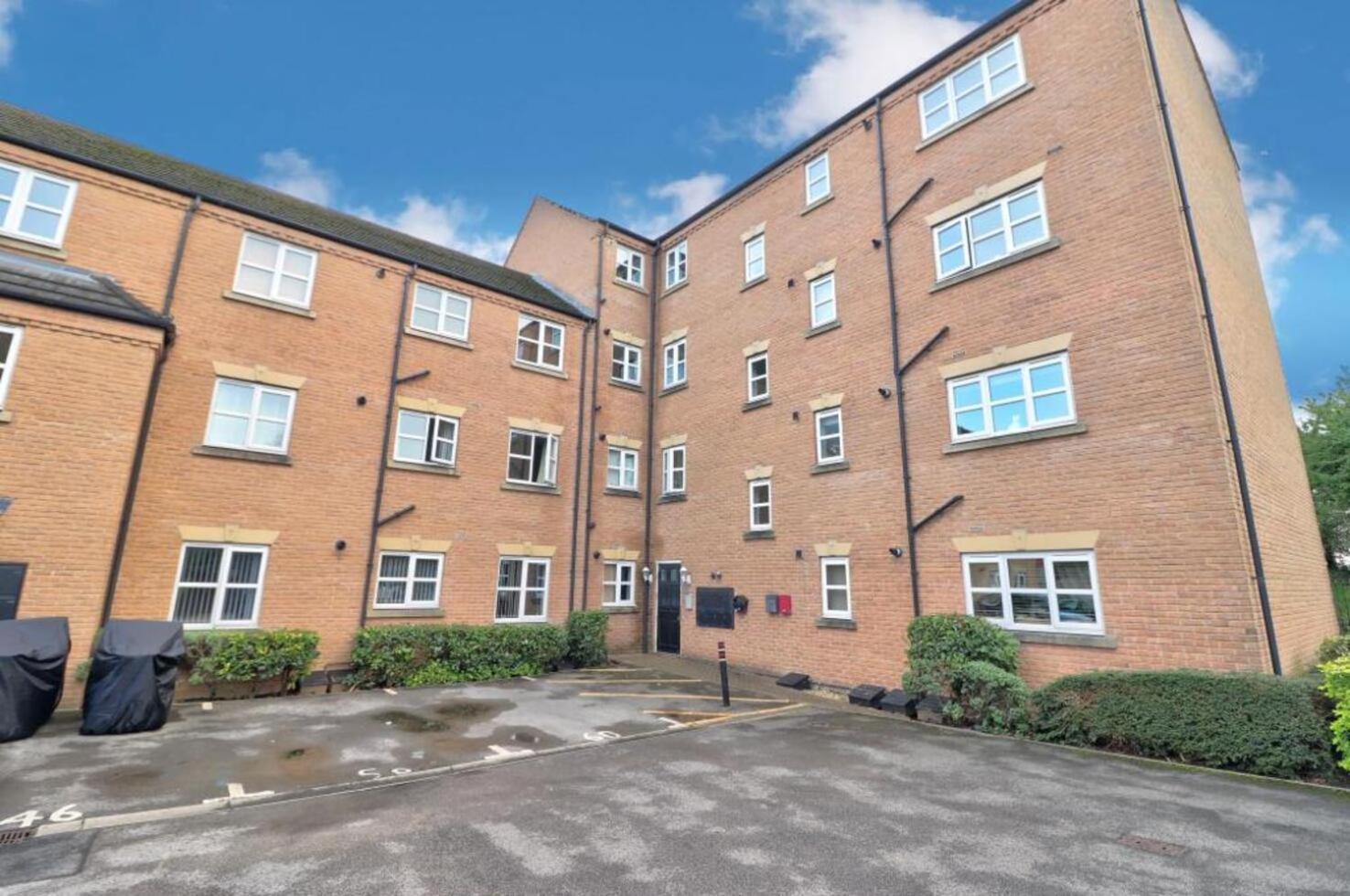 Stylish Pride Park - Free Wifi, Parking Apartment