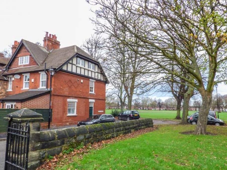 Holiday home House On The Spacious-super Location Derby