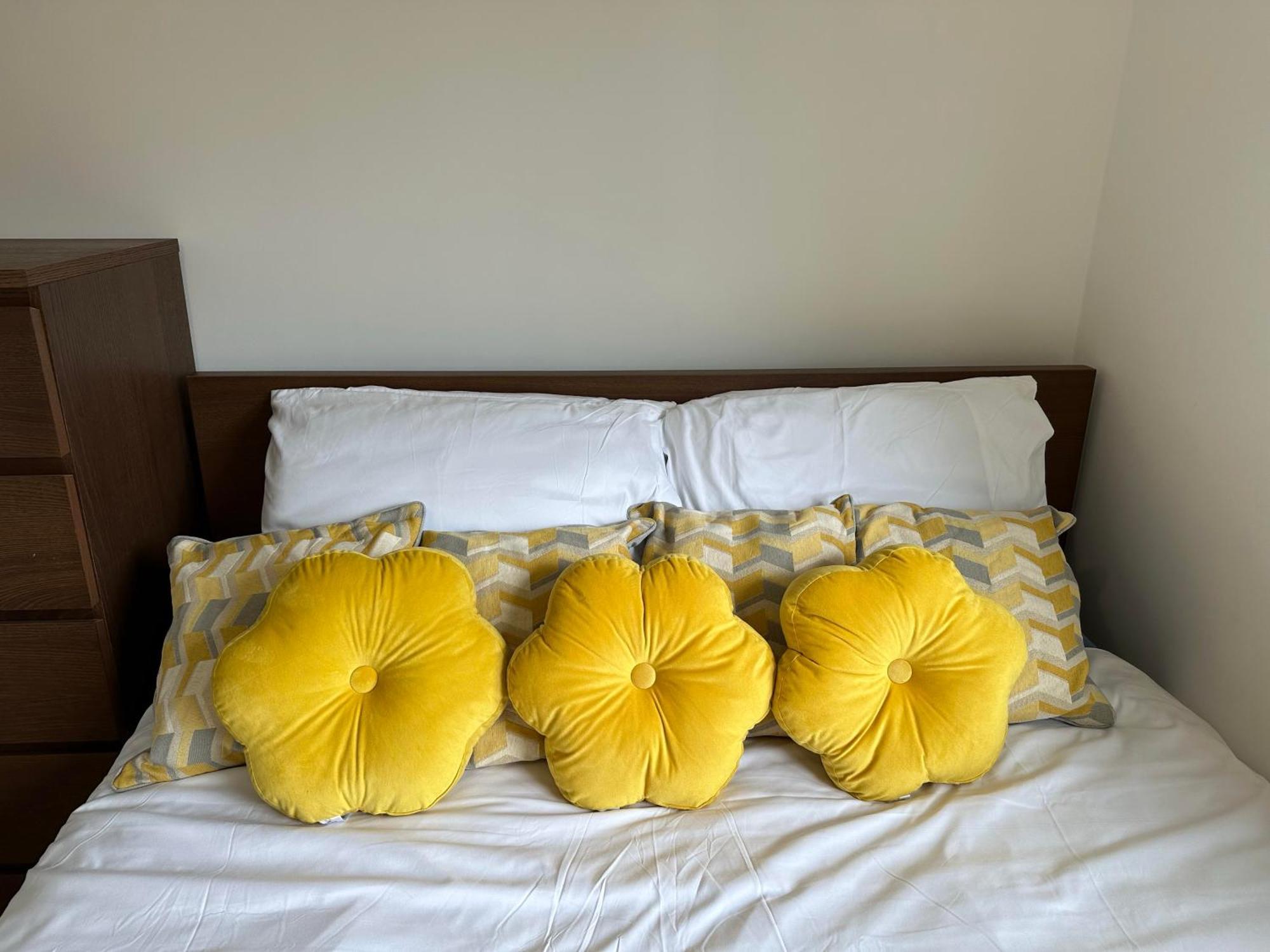 Shakespeare House 19 Bedrooms 30 Beds Up To 42 People Сasa de vacaciones Derby