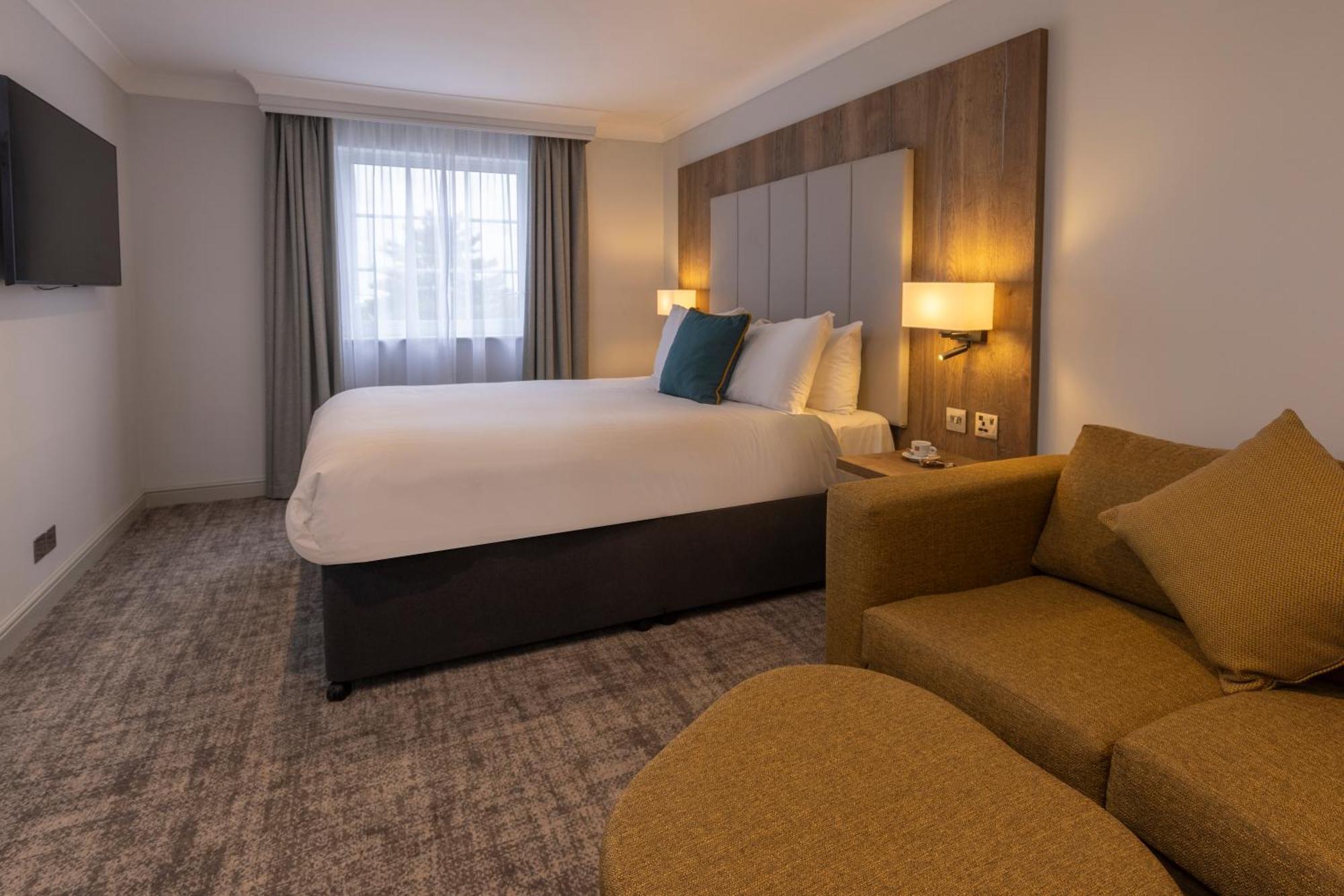 Hotel Crowne Plaza East Midlands Airport By Ihg Derby