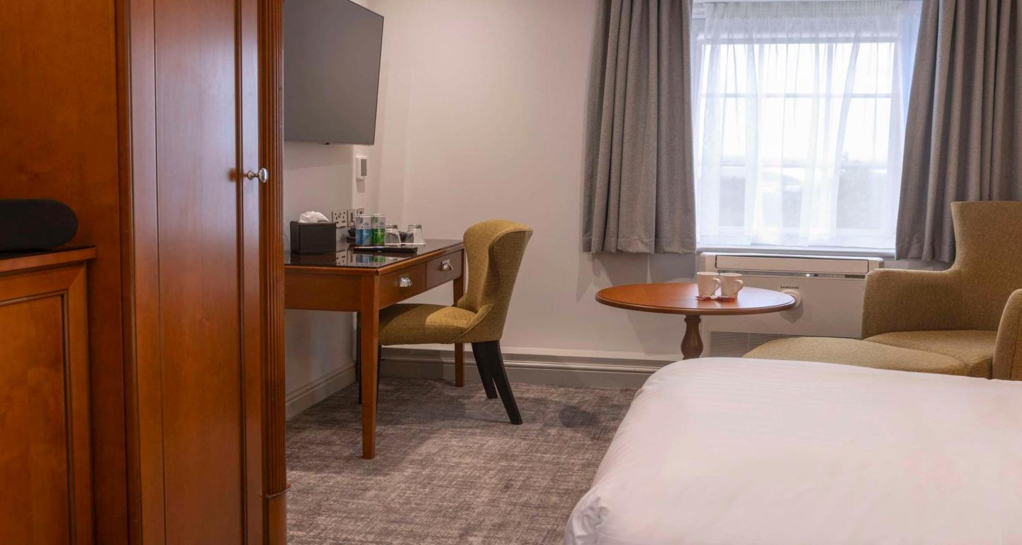Hotel Crowne Plaza East Midlands Airport By Ihg