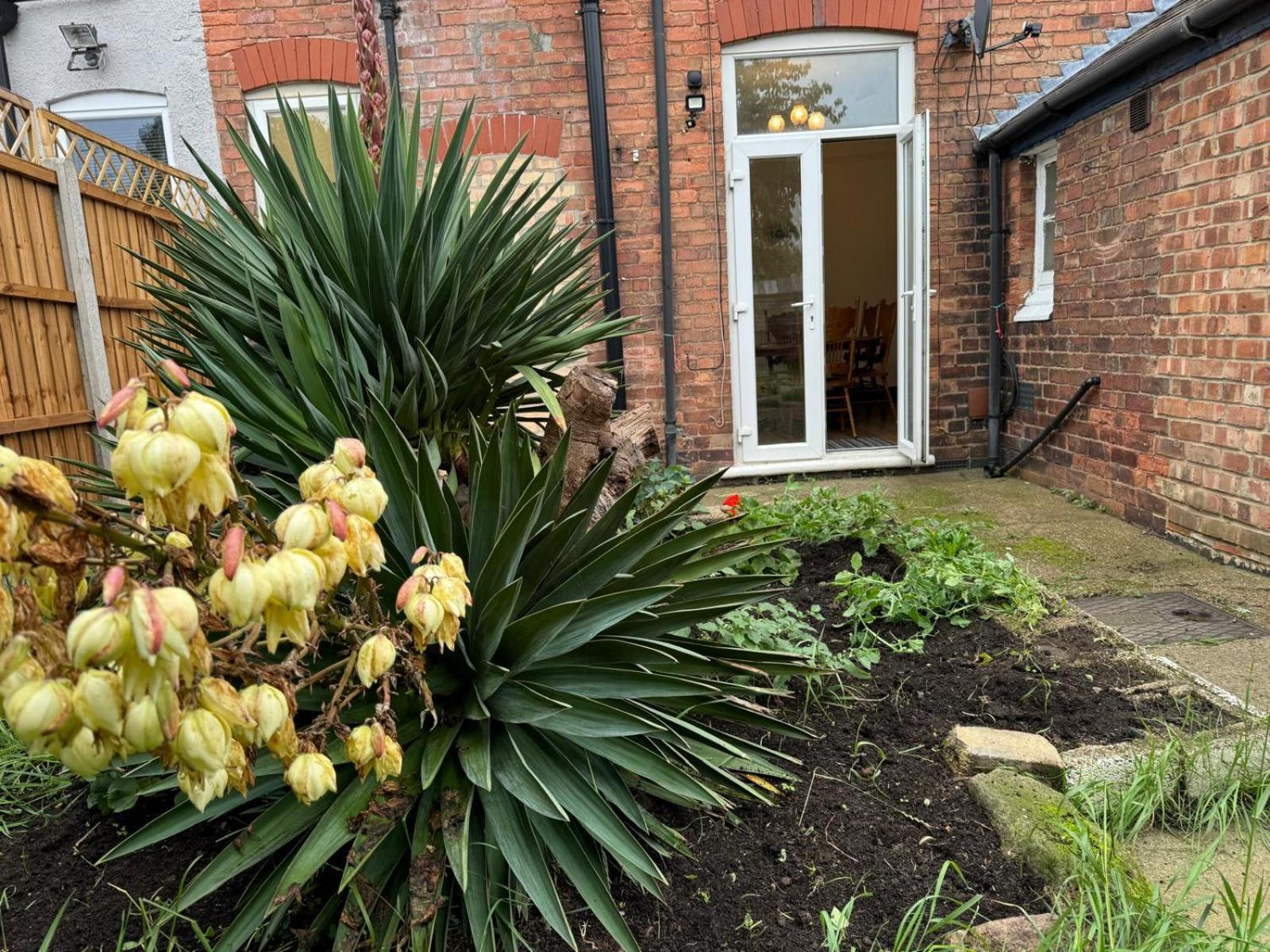Apartment Comfortable & Flexible For Leisure, Corporate & Contractor Guests In Alvaston, *