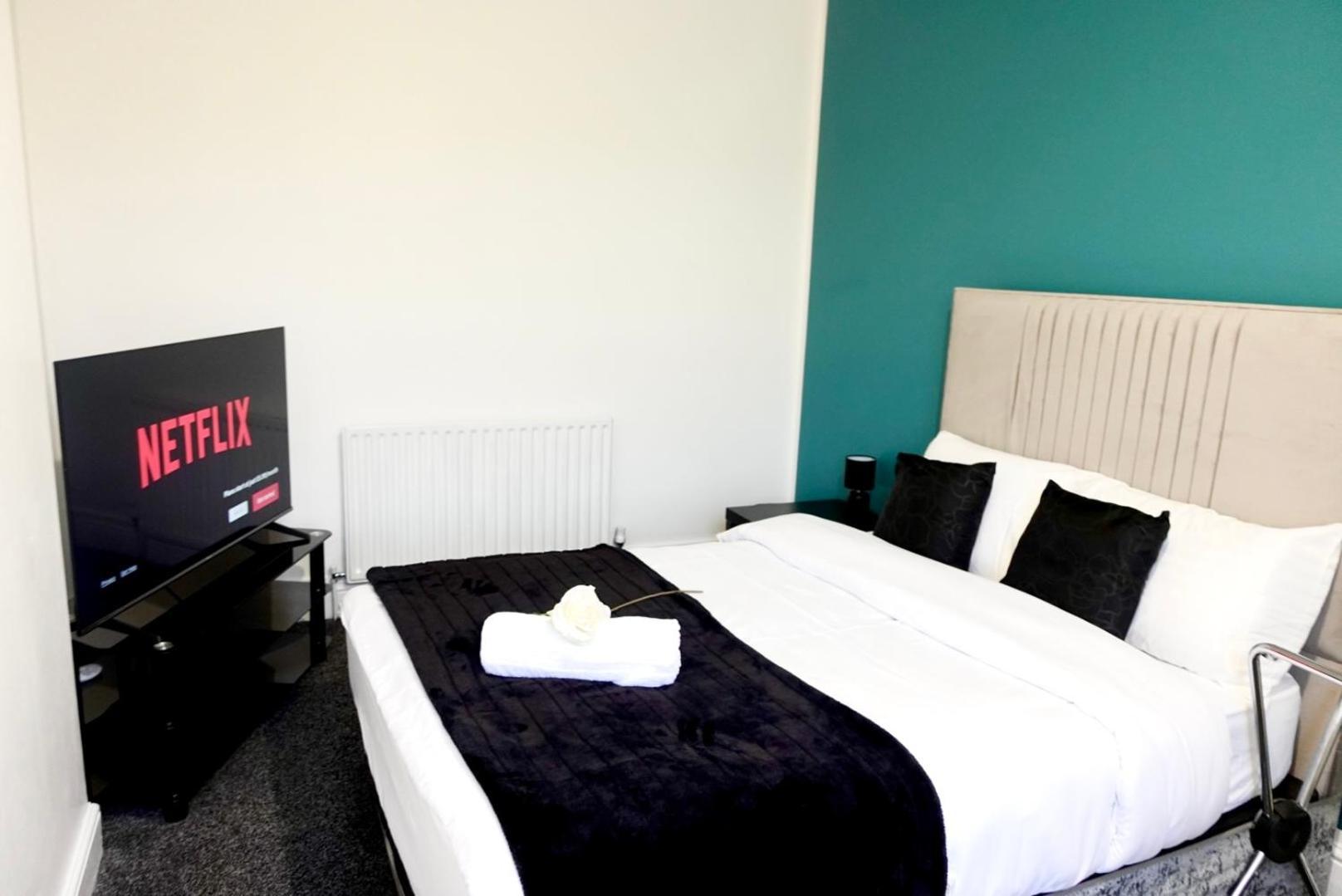 Kyoto I 4 Bdr House I 50 Inch Smart Tvs In I Large Spacious I Refurbished I Centre Holiday home Derby
