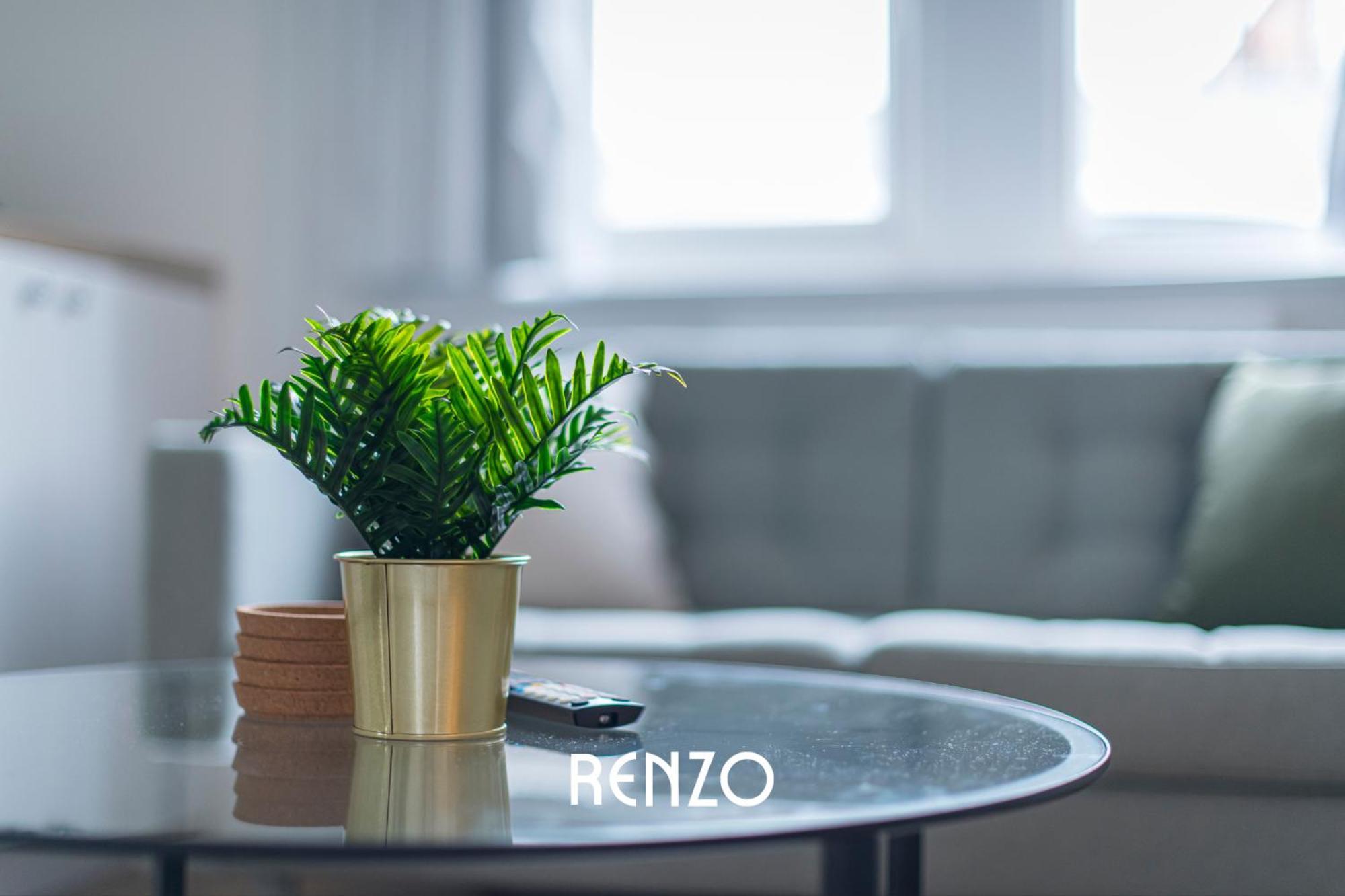 Cosy And Inviting 3-bed In By Renzo, Sleeps 6, Perfect For Contractors! Apartamento *
