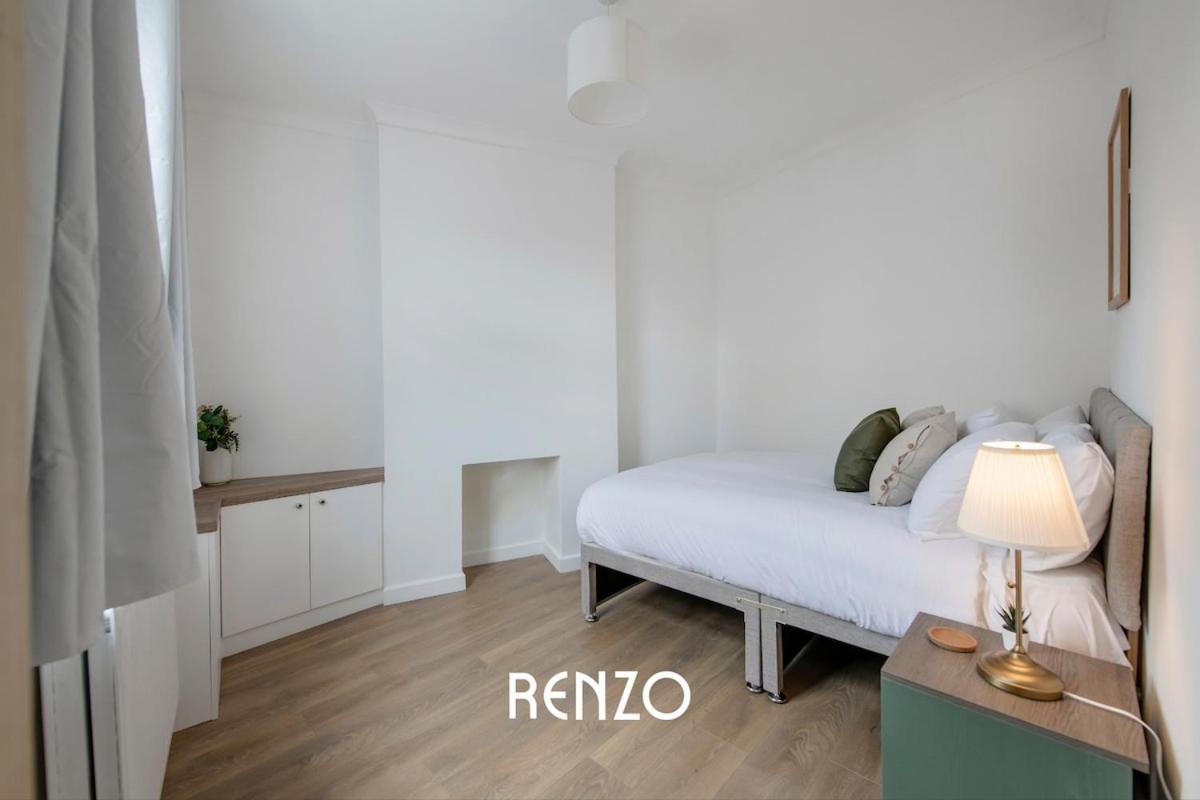 Apartamento Cosy And Inviting 3-bed In By Renzo, Sleeps 6, Perfect For Contractors! *