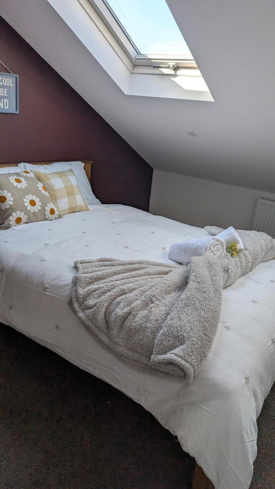 Holiday home Prime Location 5 Bed Ensuite 6 Bathrooms In Centre *