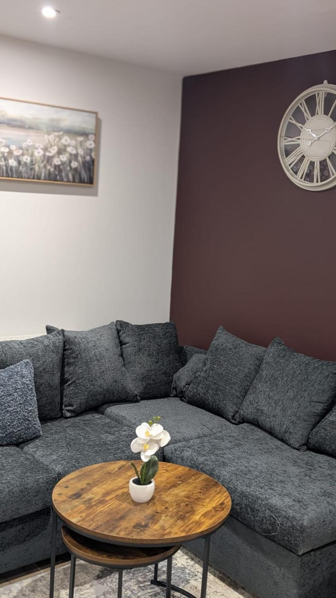 Prime Location 5 Bed Ensuite 6 Bathrooms In Centre * Derby