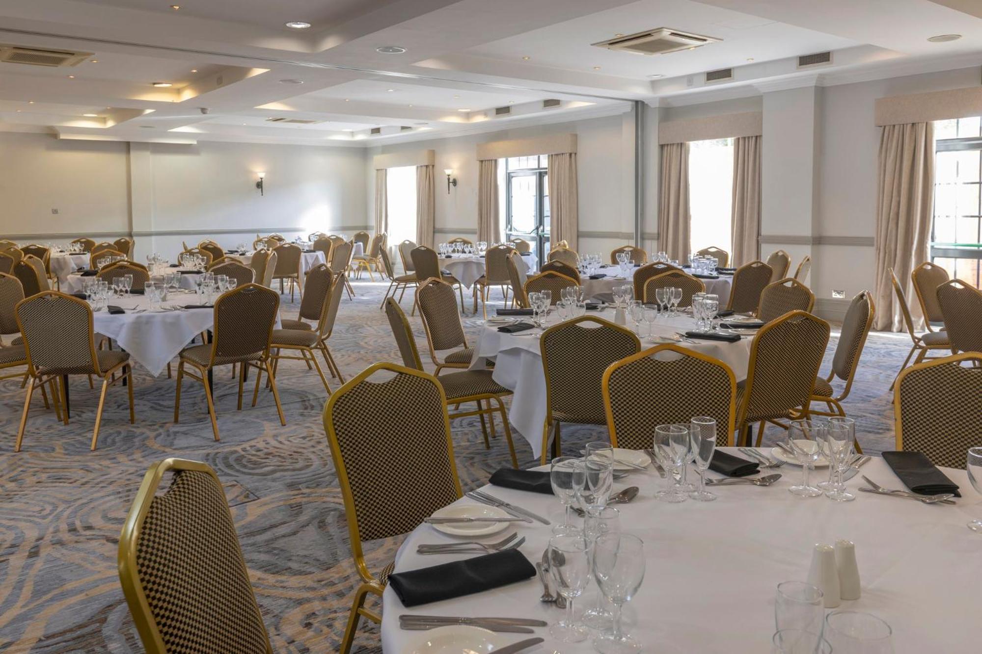Hotel Crowne Plaza East Midlands Airport By Ihg