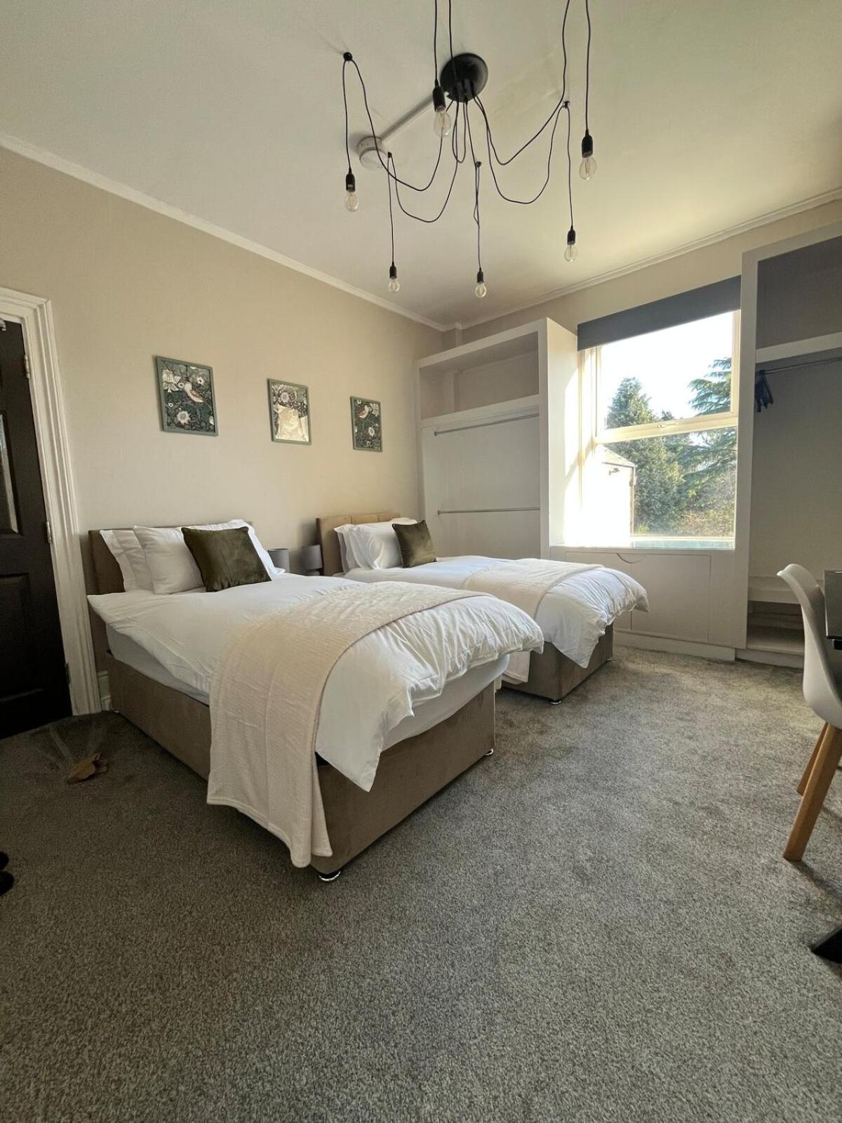 From - - Free Parking, Great For Groups - Hosted By Host Save Derby