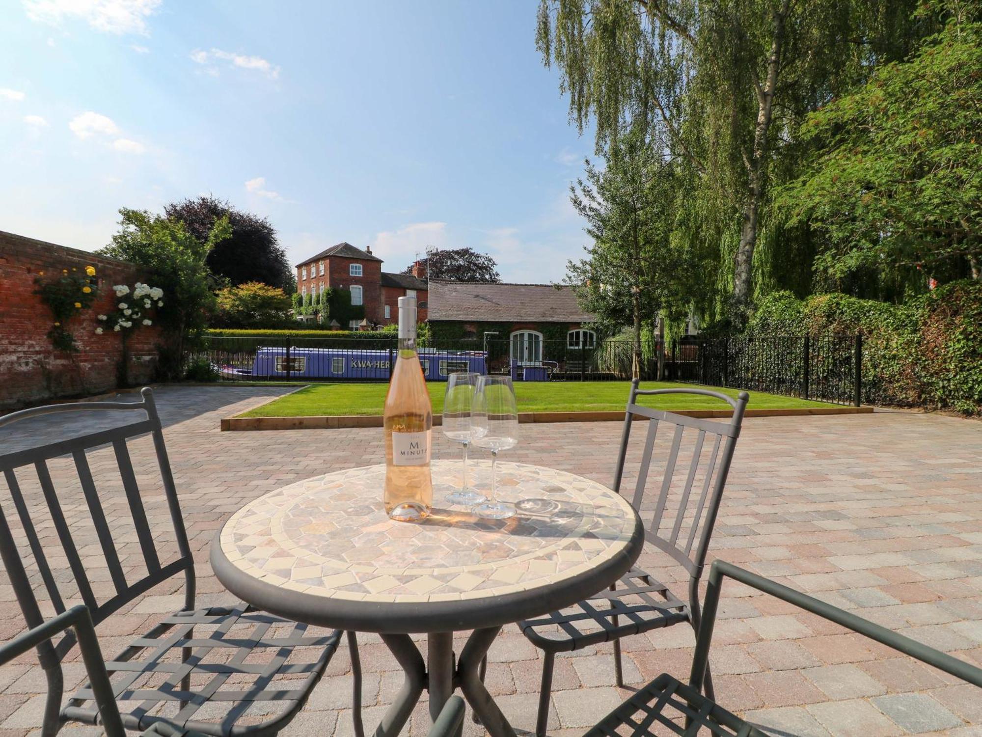 Holiday home The Canalside