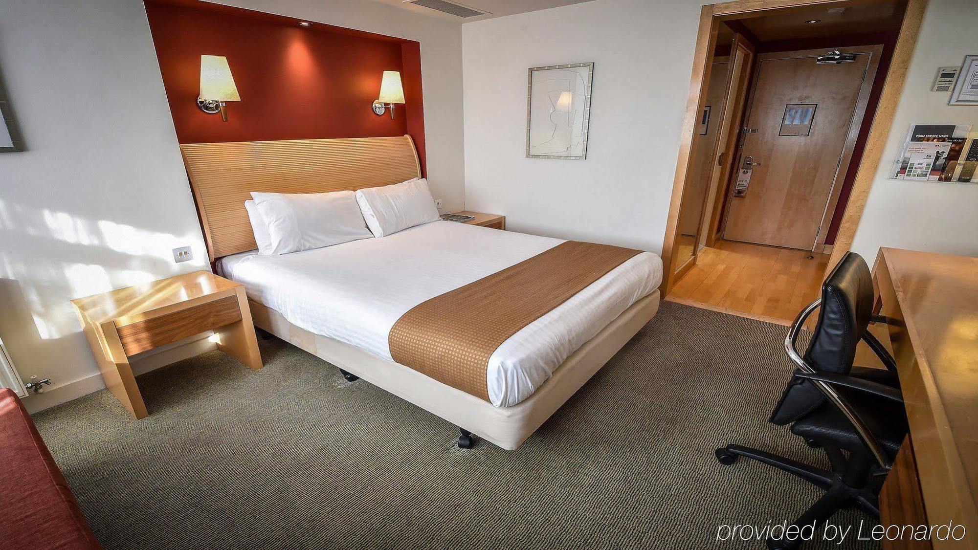 Derby/nottingham By Ihg Hotel 4*