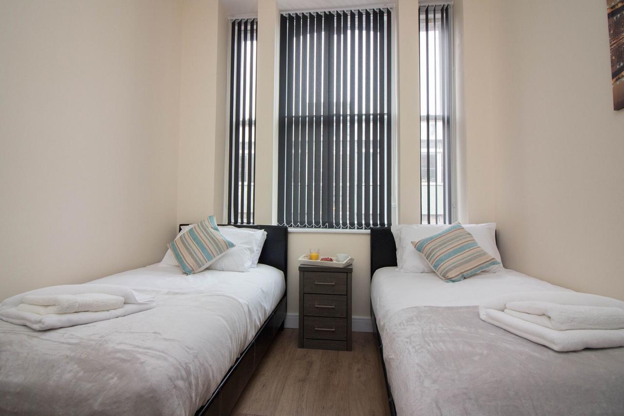 Diamond - St. Chambers, 7 * Derby