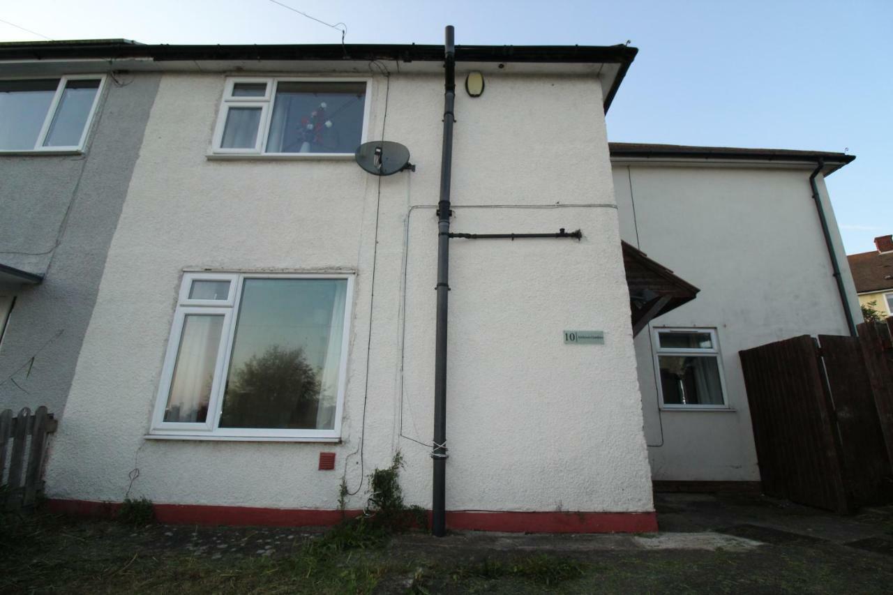 Guest house Atchison Gardens 3*
